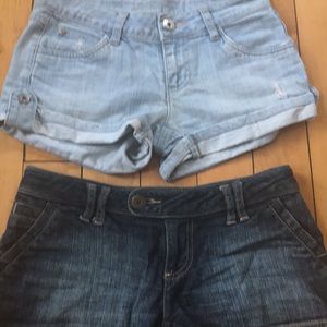 Bundle denim shorts